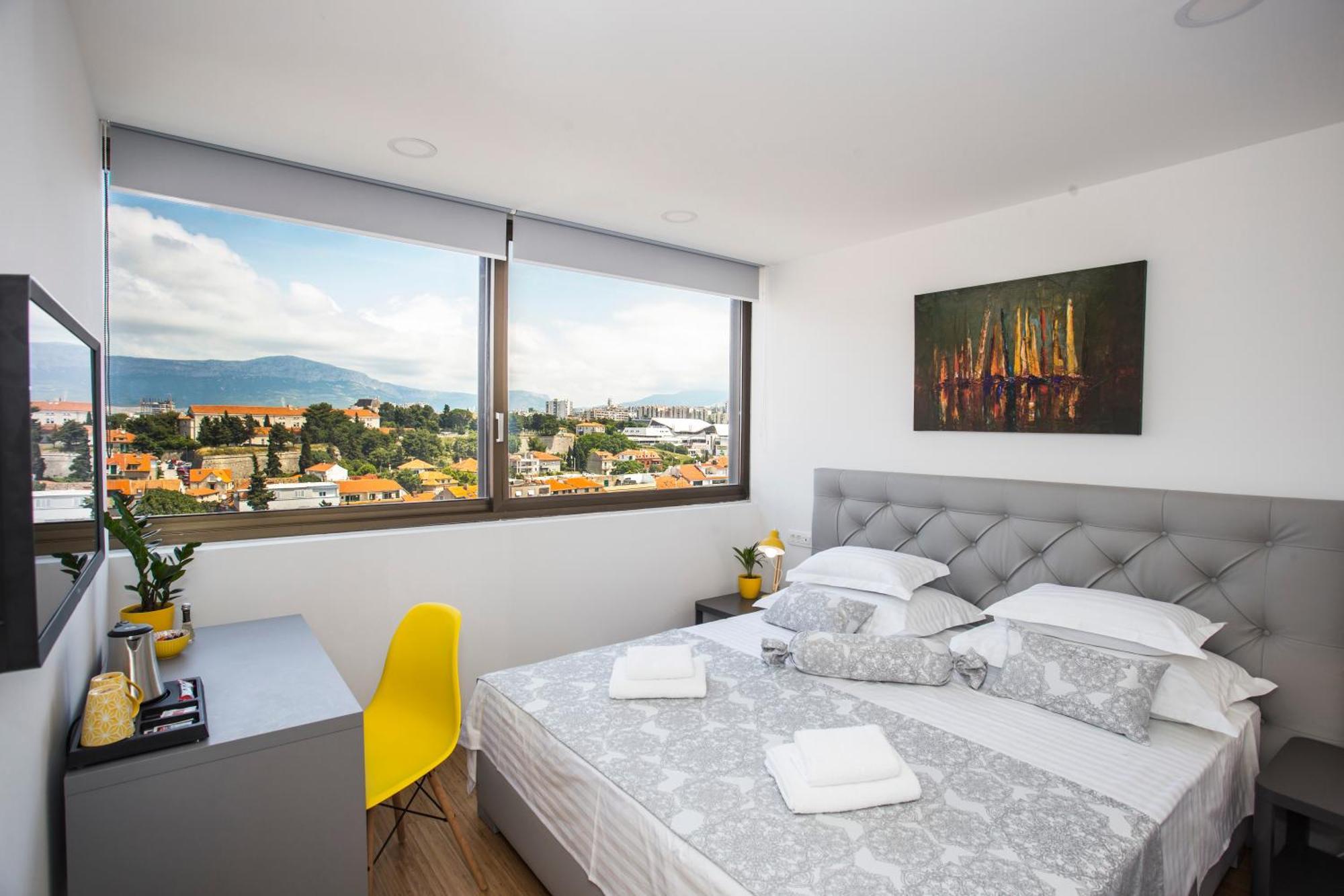 Royal Suites-sky Pensionat 4*