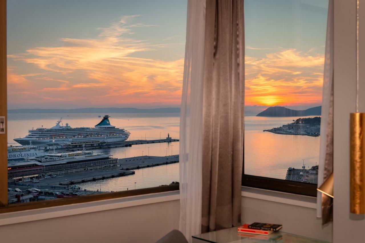 Royal Suites-sky Pensionat 4*